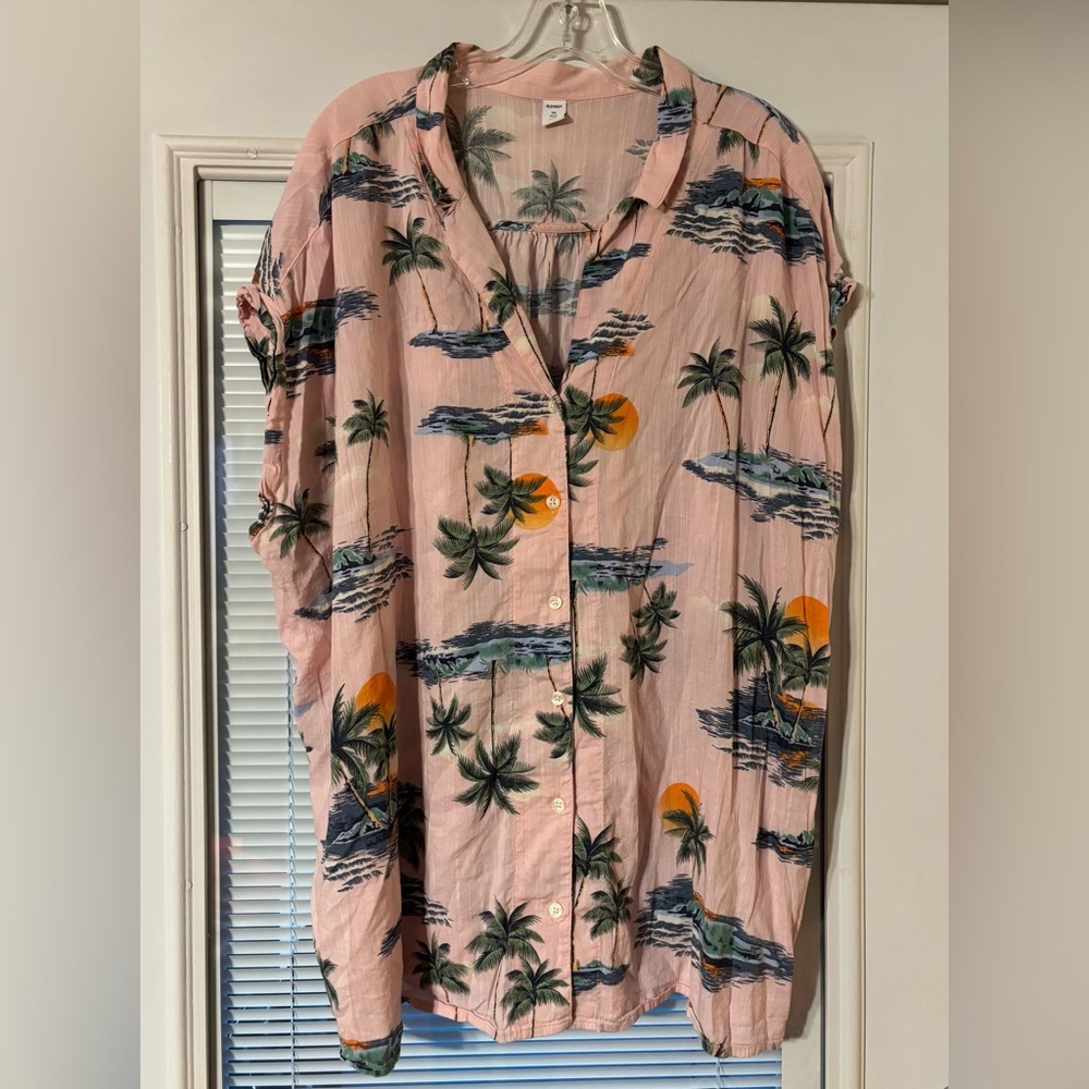 Old Navy Pink Palm Print Button-Up Shirt